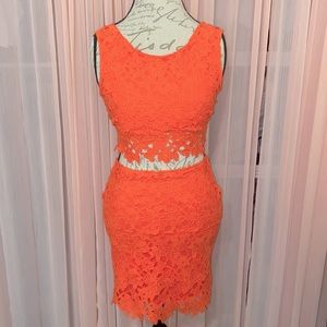 Two piece skirt and crop top set. Size M.